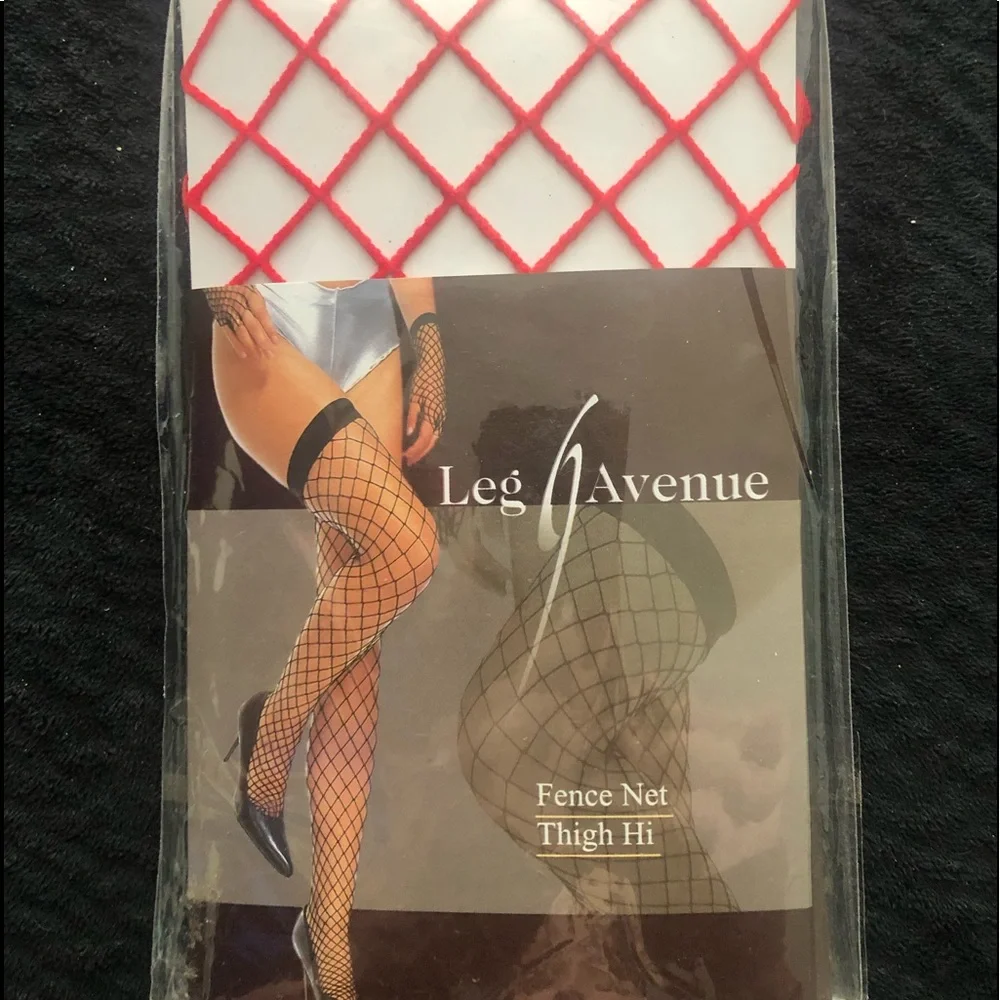 🌞 NWT Leg Avenue Red Fence Net Thigh Hi Stockings One Size Fits Most